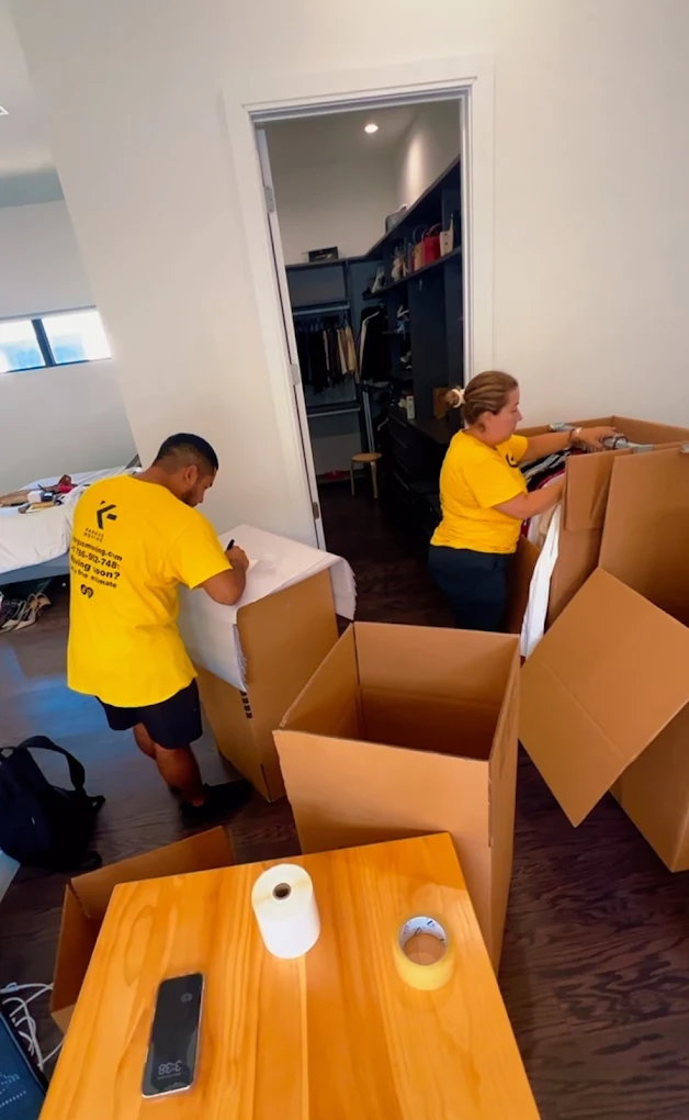 Kargus Moving crew serving Kendall, FL